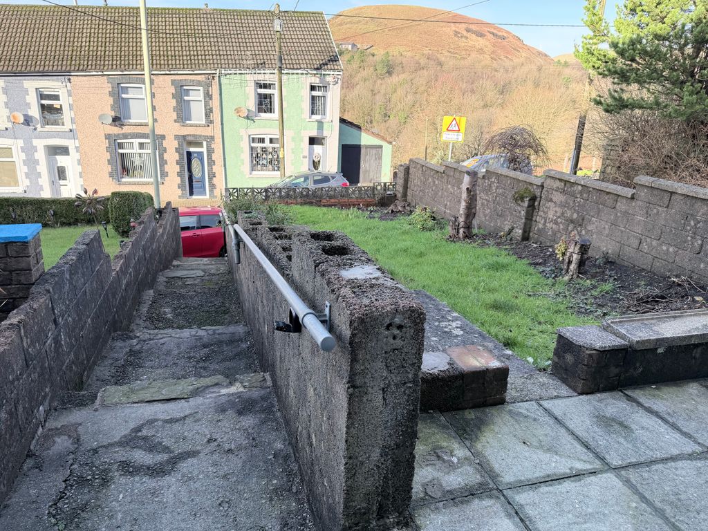 Property photo 2 of 18 Img_2968.Jpeg