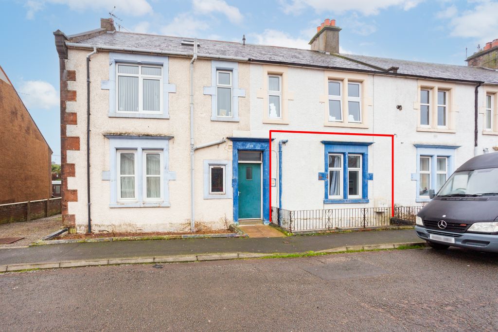 Property photo 1 of 16 External - Front