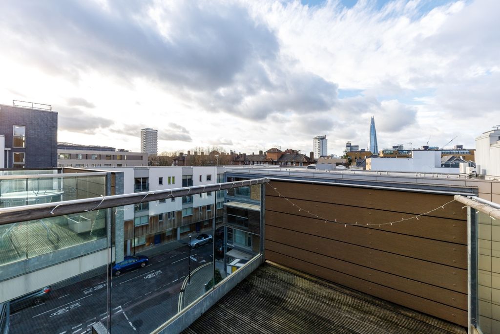 Property photo 2 of 14 Axis Court F25 (1...