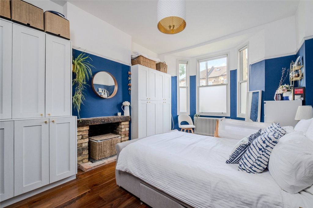 Property photo 3 of 7 Picture No. 02