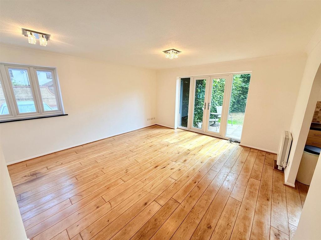 Property photo 2 of 11 2.Jpg