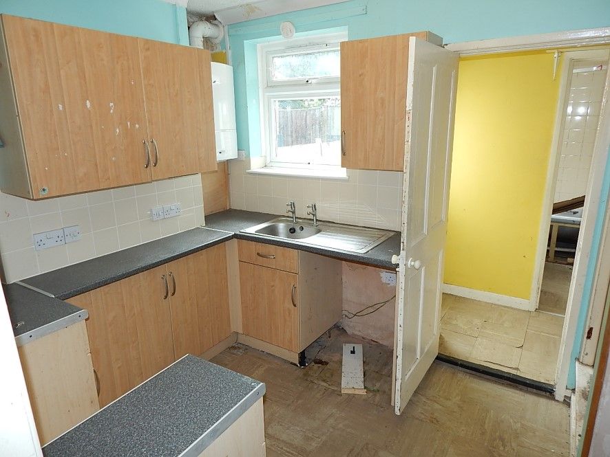 Property photo 3 of 17