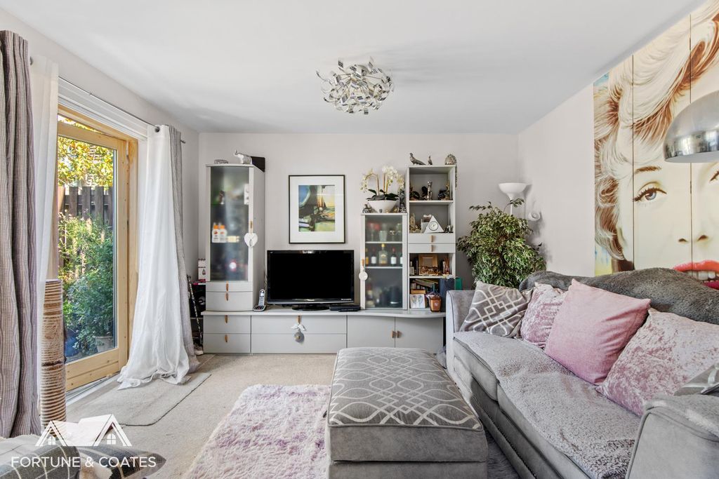 Property photo 3 of 17 Albertinestreet_15.Jpg