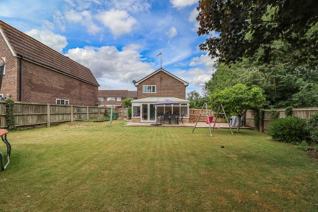 Property photo 1 of 22 5205851