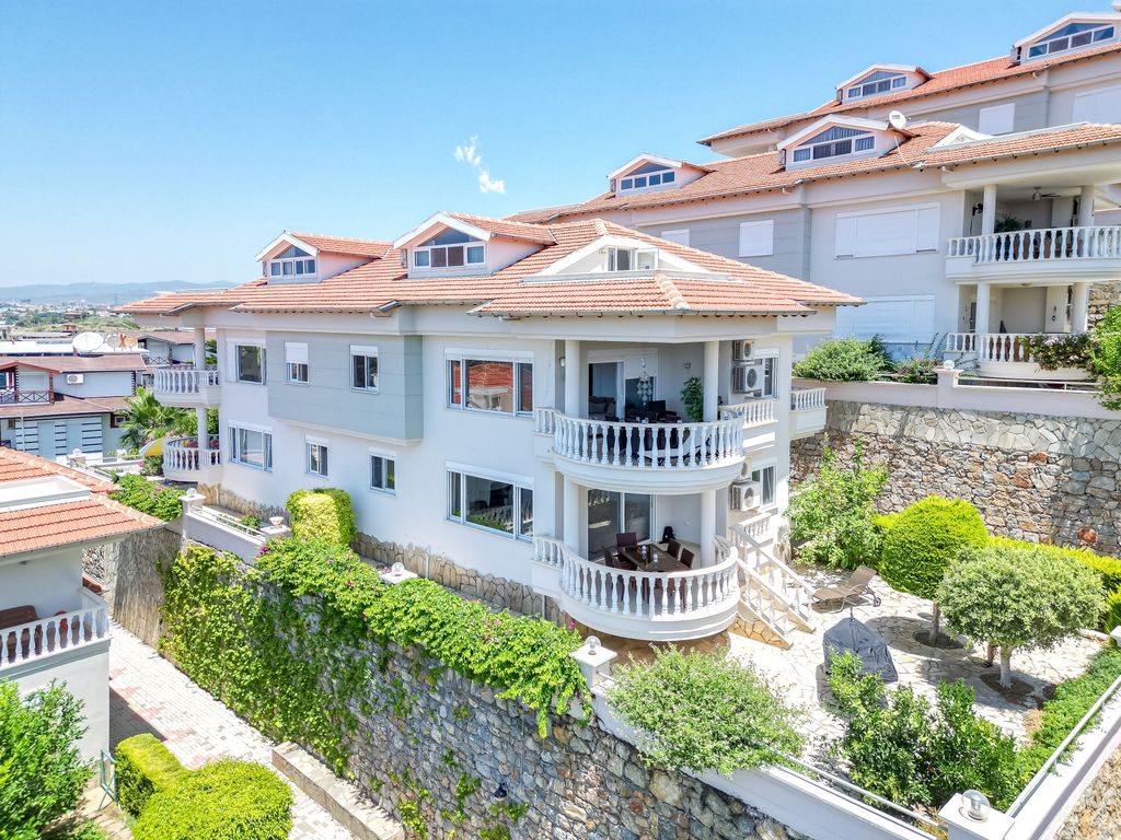 Property photo 1 of 25 Outstanding Property For Sale In Alanya Â€“ Ground Floor Apartment