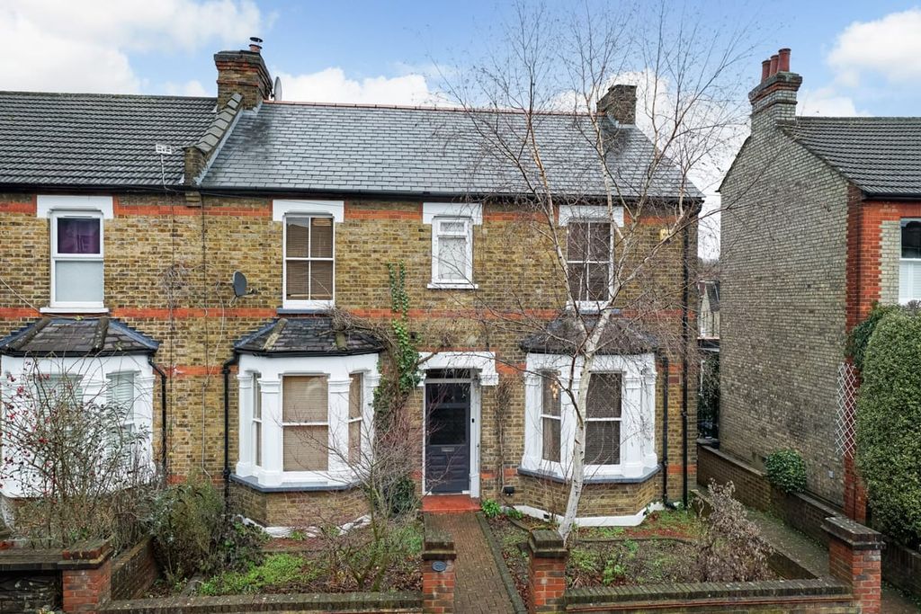 Property photo 1 of 34