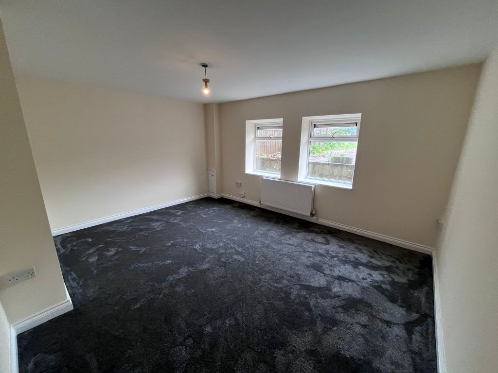 Property photo 2 of 10 Lounge