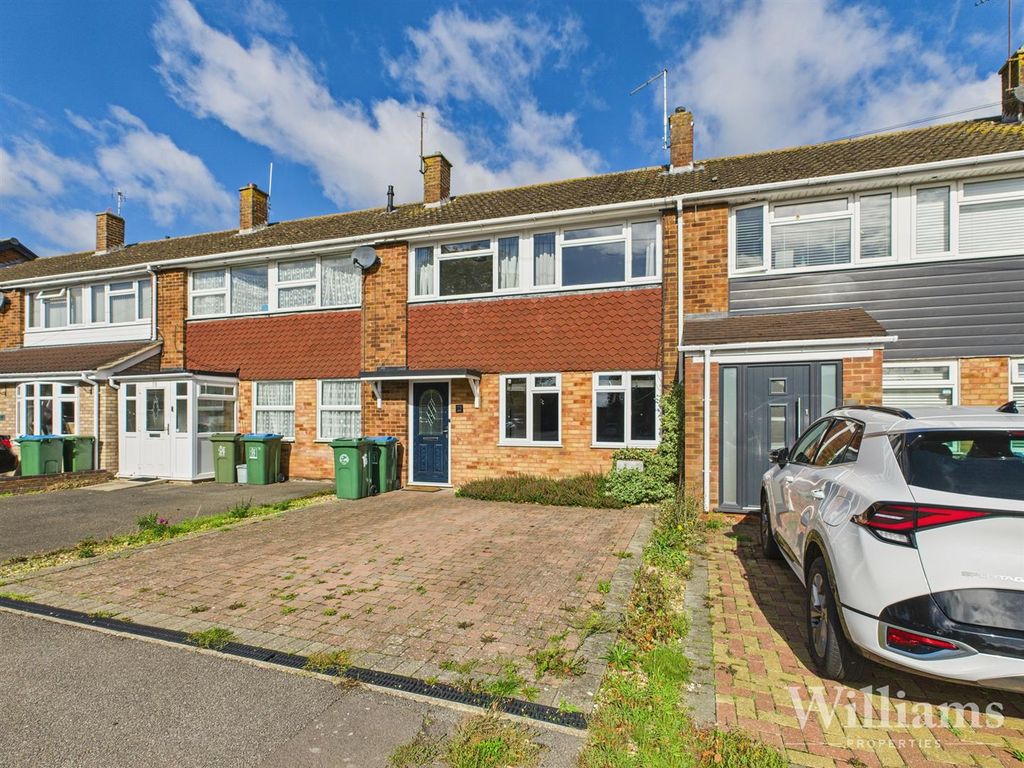 Property photo 1 of 16 Cam04950G0-Pr0131-Still017.Jpg