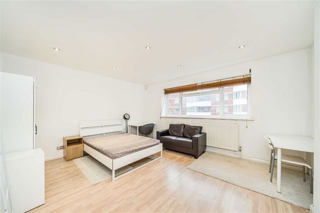Property photo 3 of 4