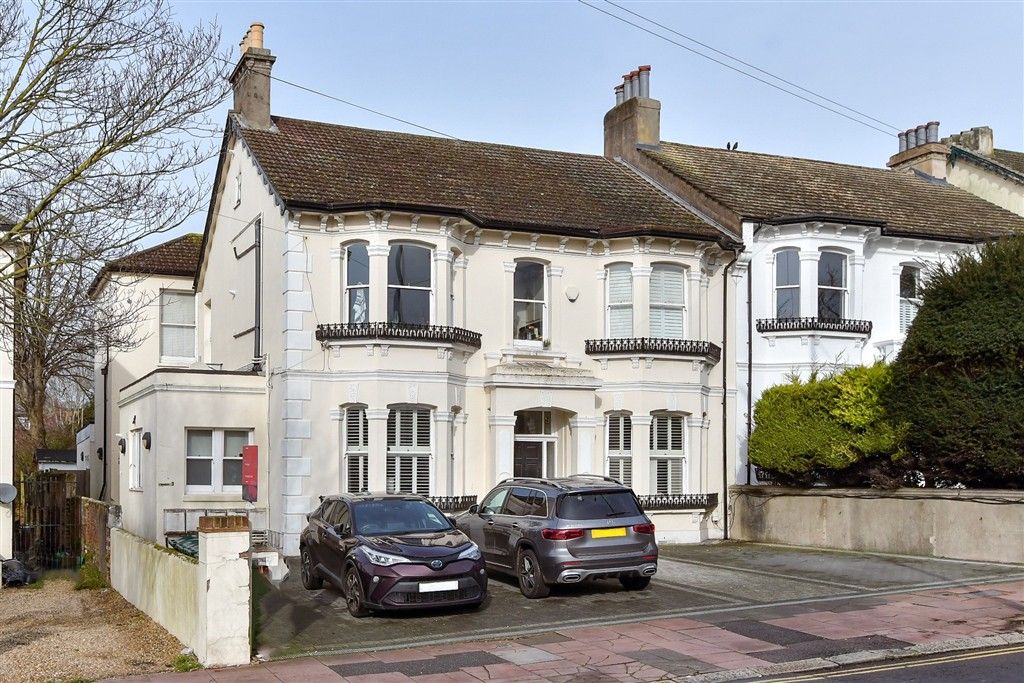 Property photo 1 of 16 External (Web)