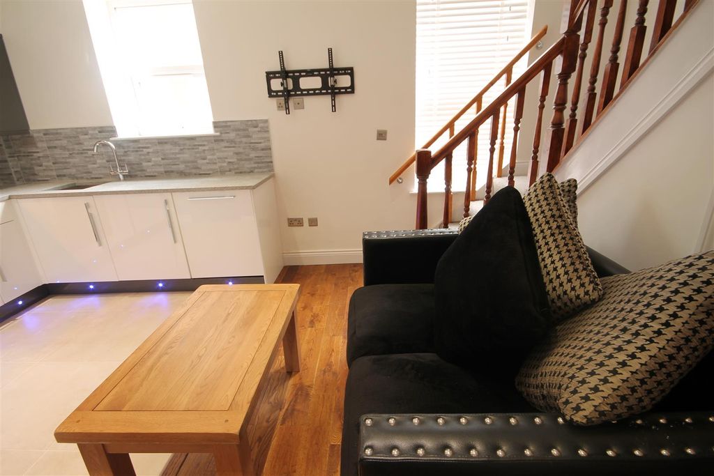 Property photo 2 of 6 2.Jpg