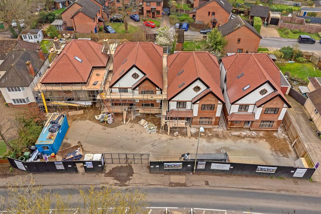 Property photo 2 of 12 Silverwoods-1.Jpg