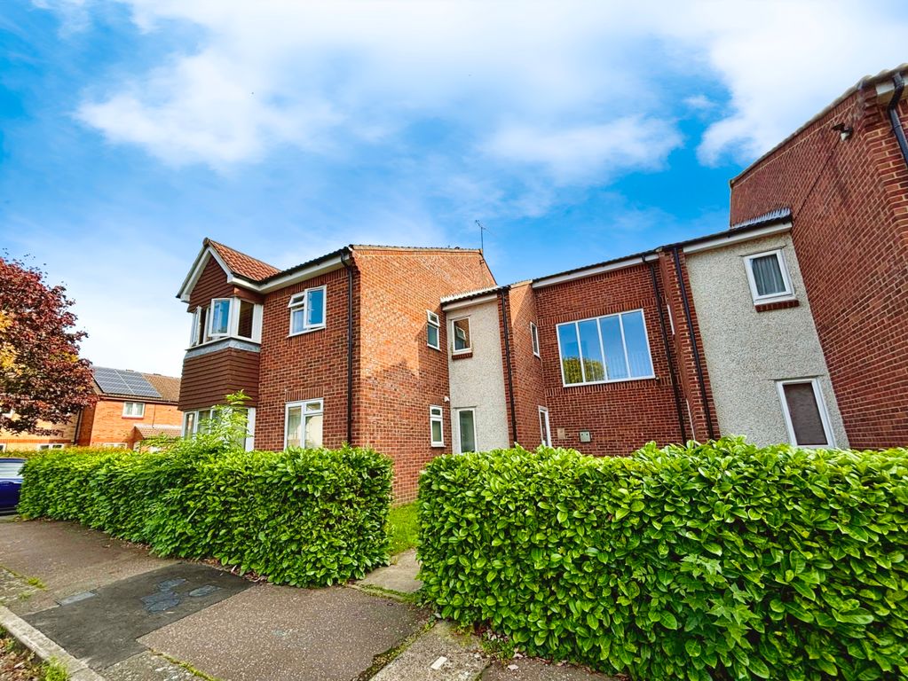 Property photo 1 of 6 A4d2F7ba-Img_1391