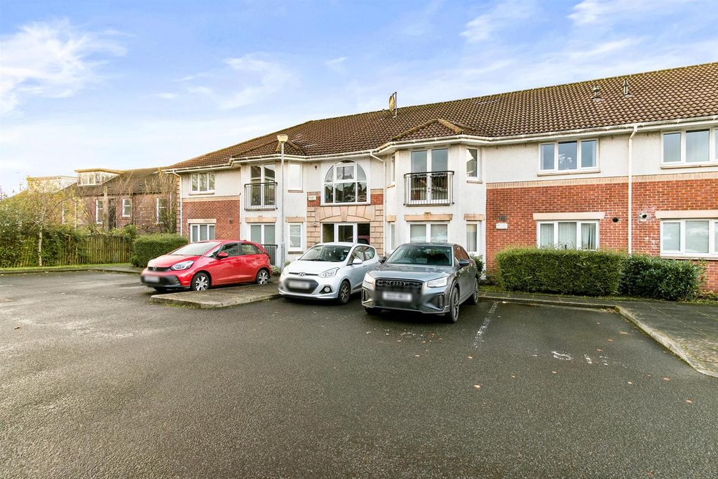 Property photo 1 of 24