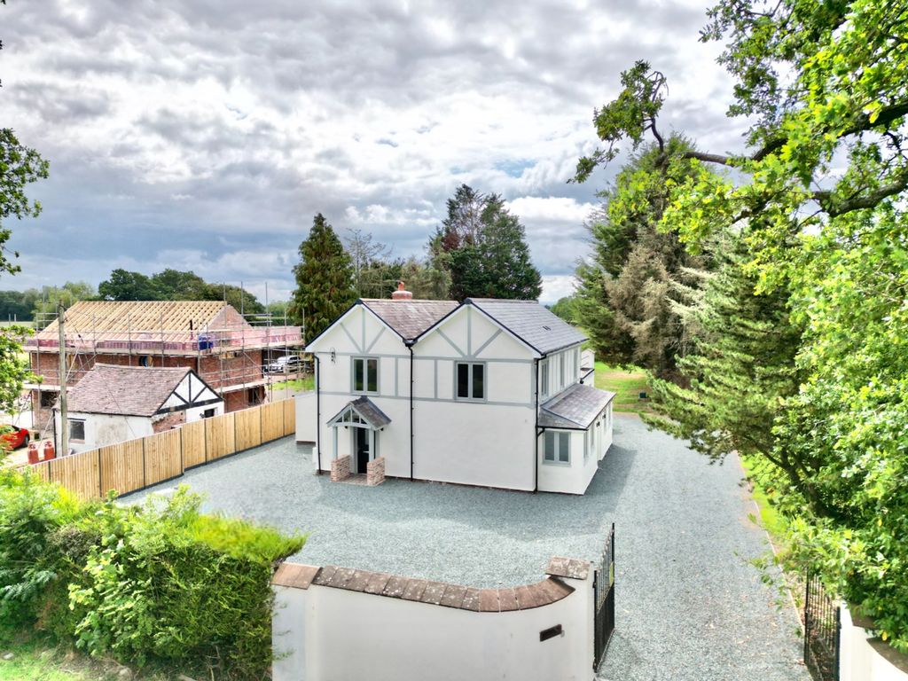 Property photo 1 of 33