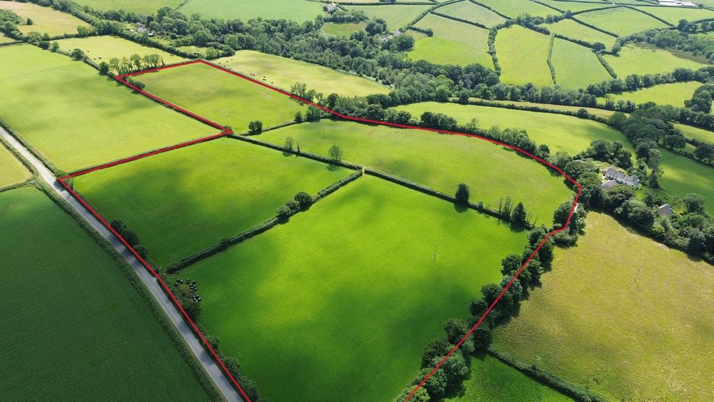 Property photo 3 of 9