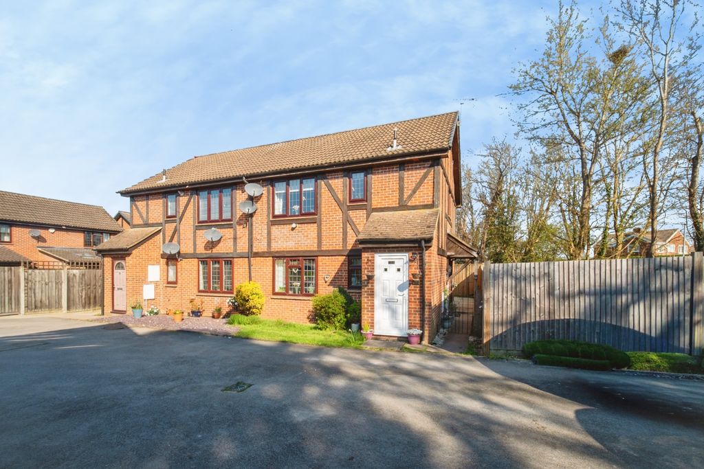 Property photo 1 of 13