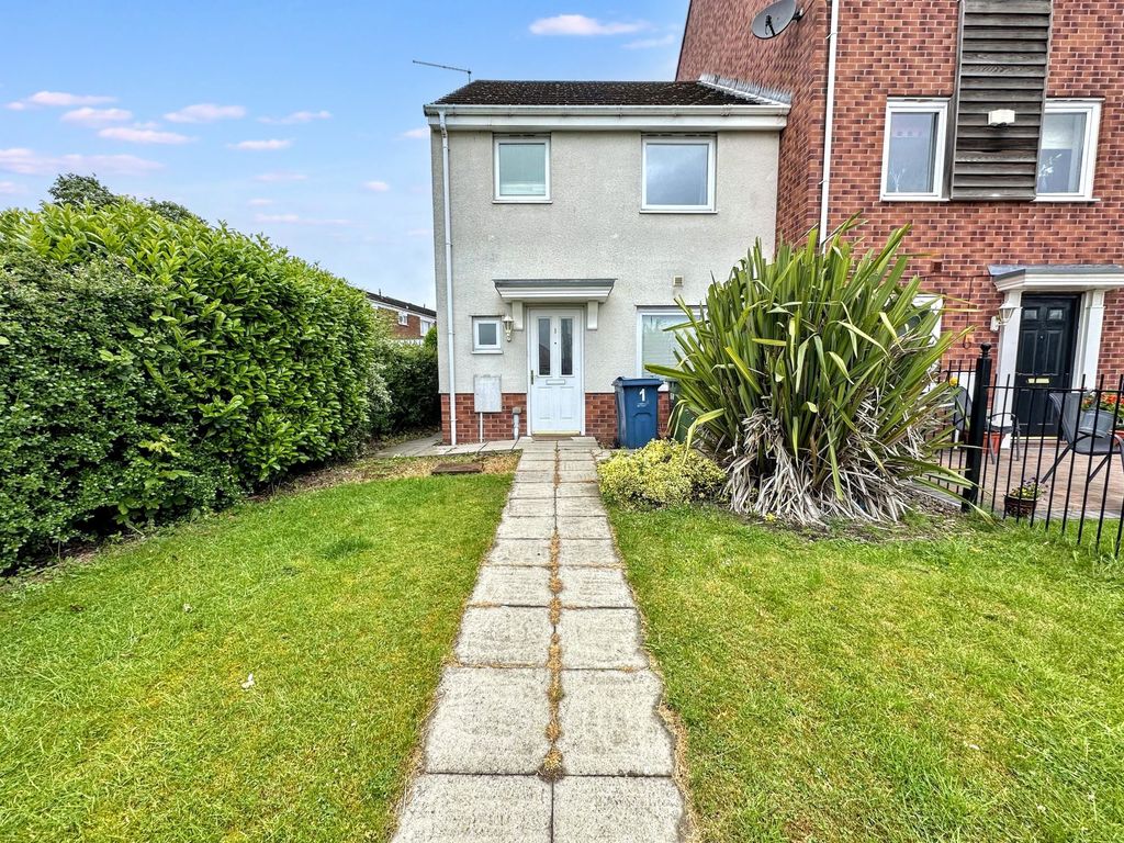 Property photo 1 of 17