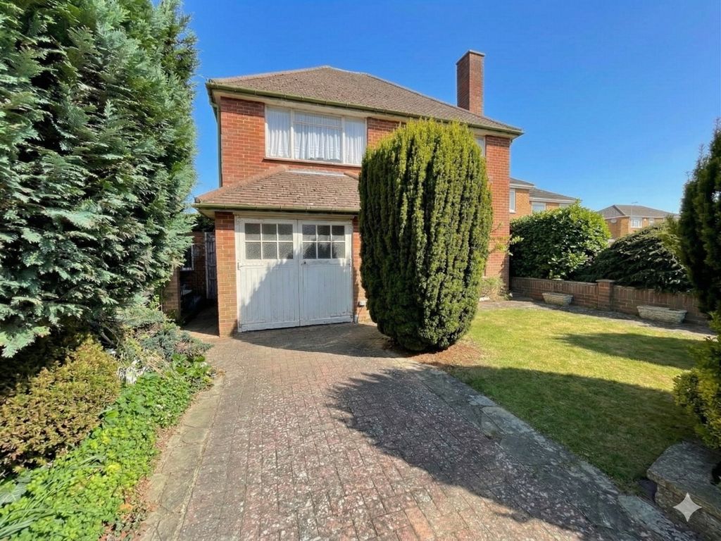 Property photo 3 of 5 5046672