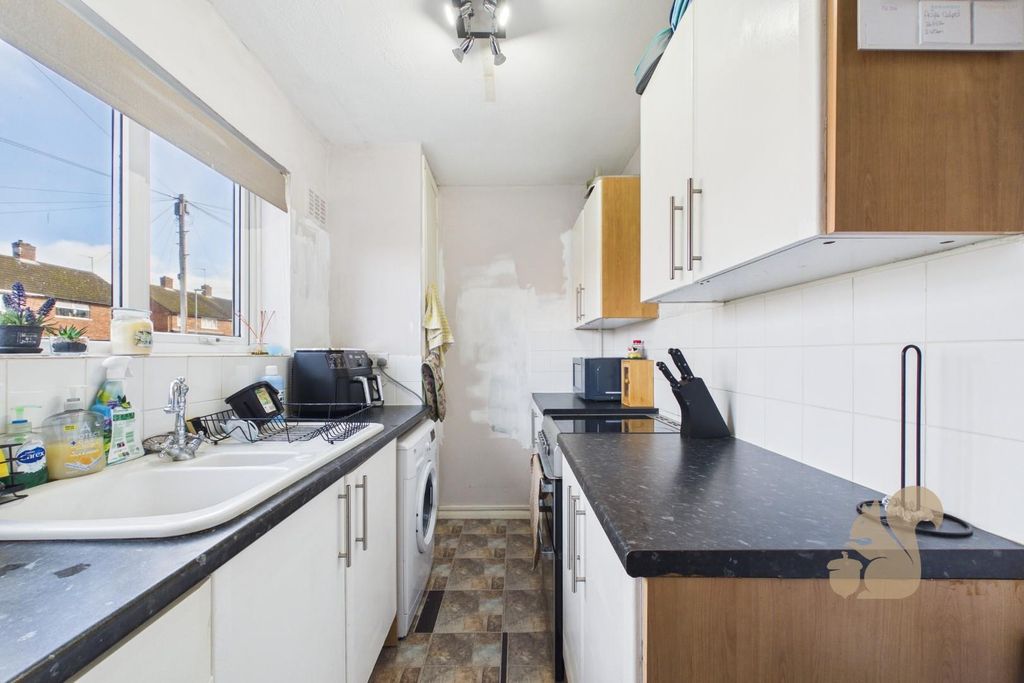 Property photo 3 of 17 Cam01659G0-Pr0727-Still013.Jpg