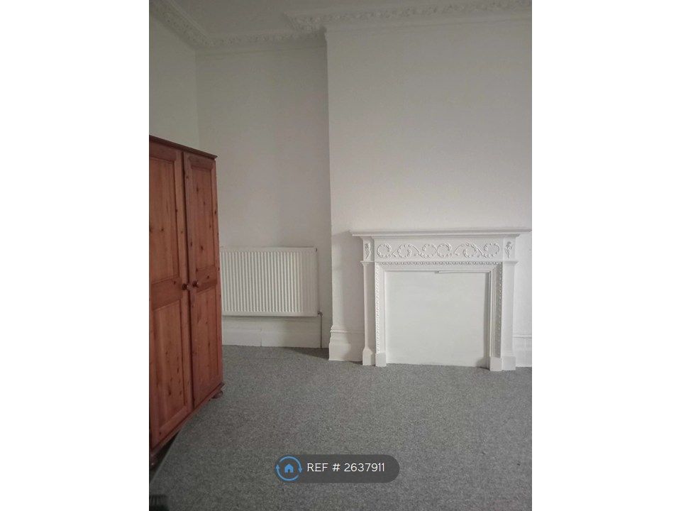 Property photo 3 of 10 New Washing Machine