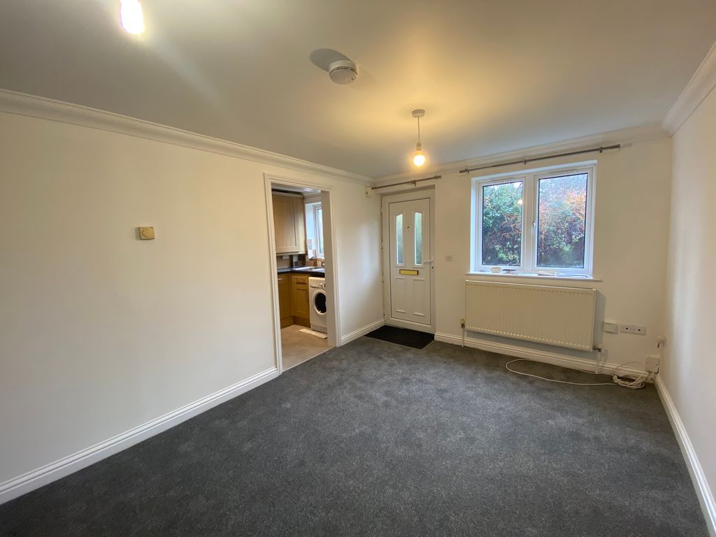 Property photo 2 of 6 Img_2068