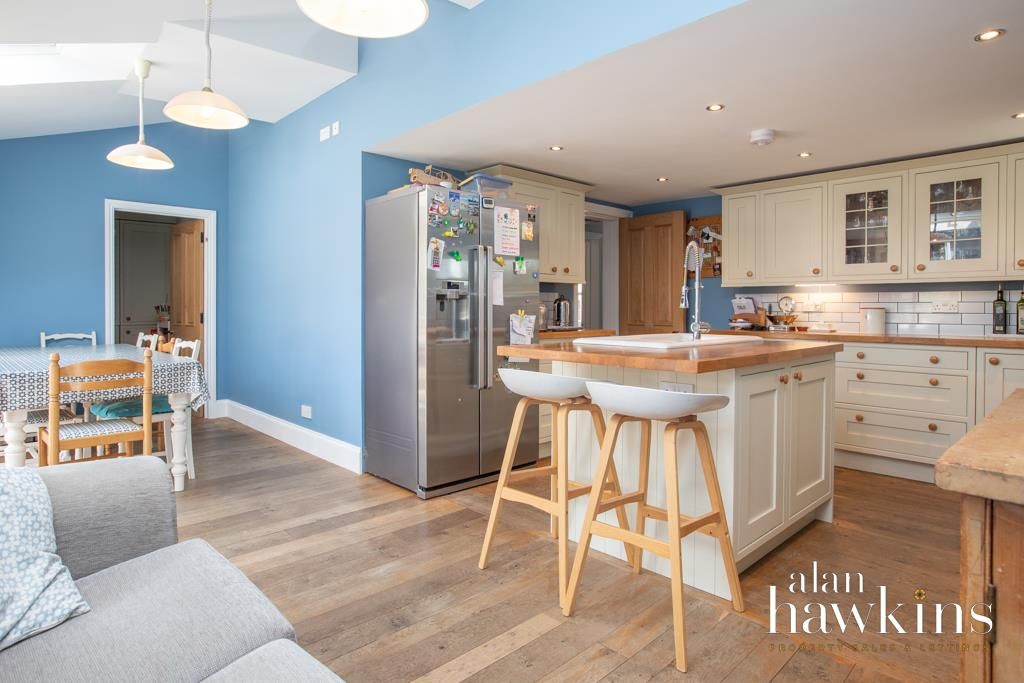 Property photo 3 of 27 Ah3481-18.Jpg