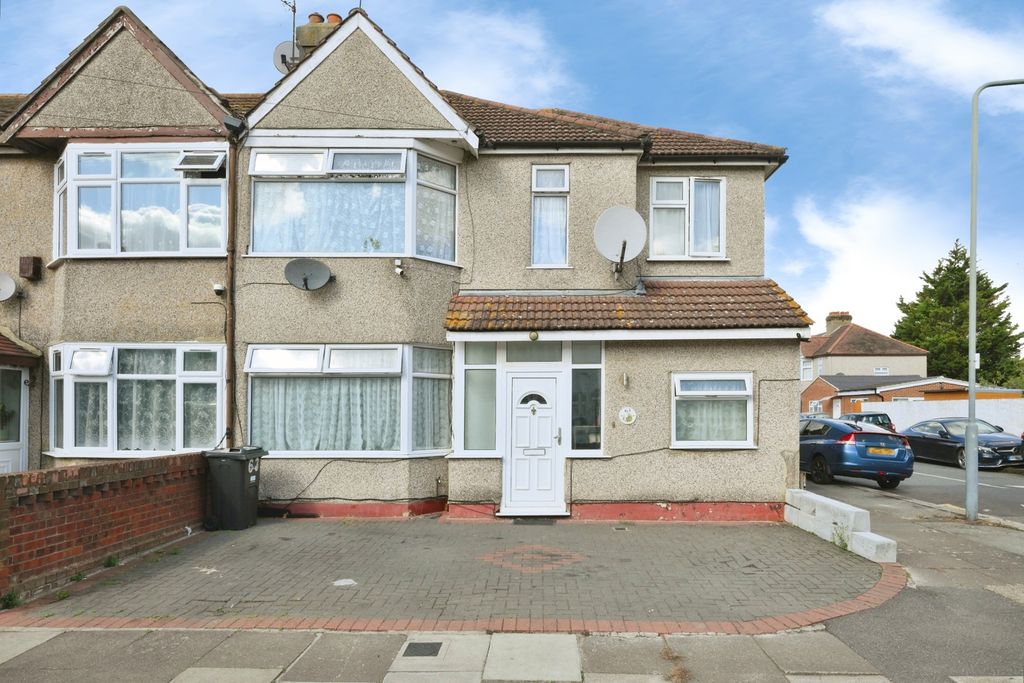 Property photo 1 of 24 Pbox-Img.Jpg