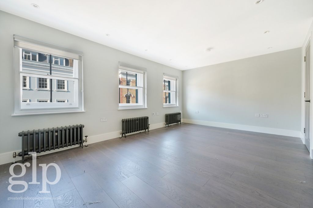 Property photo 1 of 14 955132