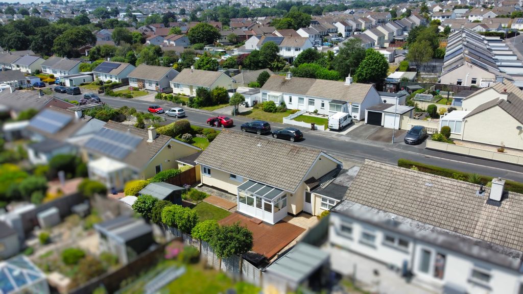 Property photo 2 of 24 Drone 4