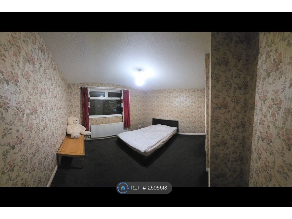 Property photo 3 of 4