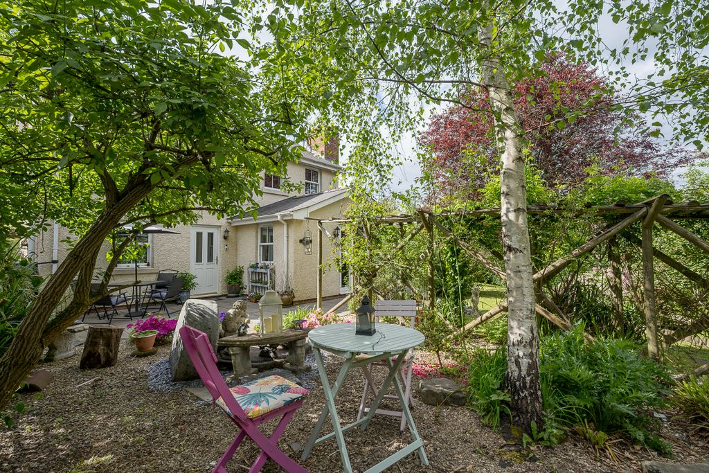 Property photo 1 of 22 Savignac Cottage-35