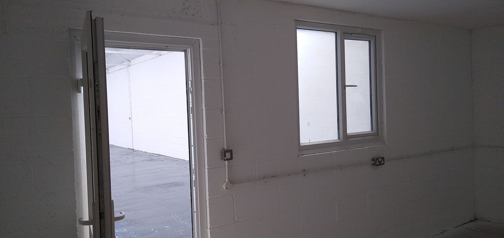 Property photo 2 of 2