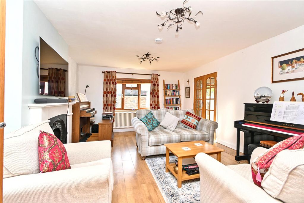 Property photo 3 of 20 Dsc_1201.Jpg