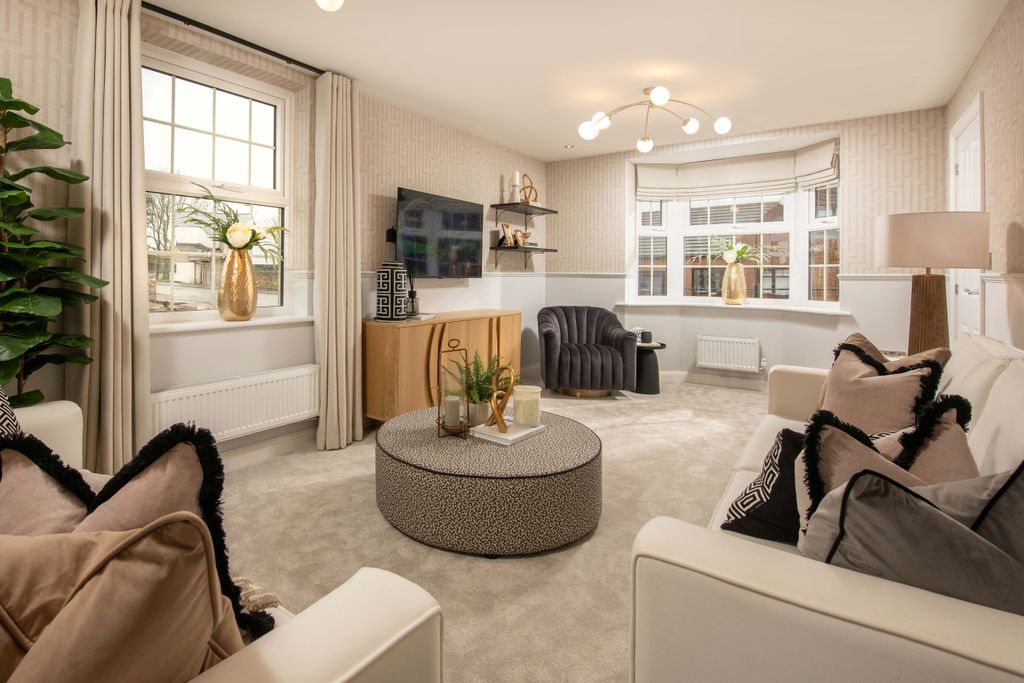 Property photo 3 of 8 Hertford