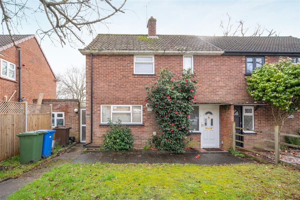 Property photo 1 of 8