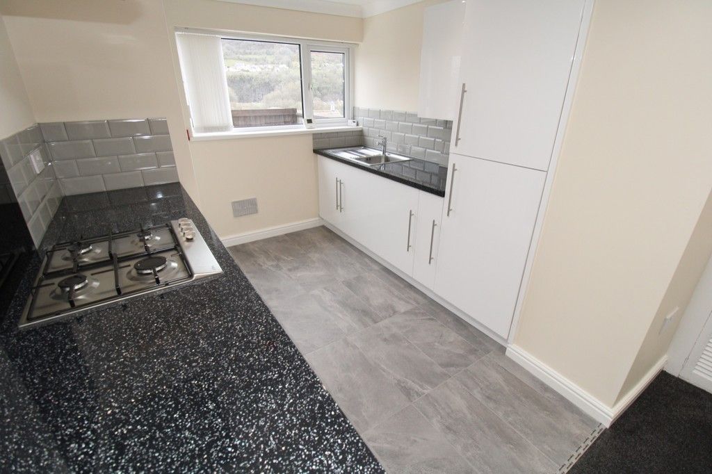 Additional image 11 of Room to rentTower Street, Pontypridd CF37