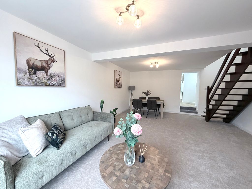 Property photo 3 of 17 Img_5835.Jpeg