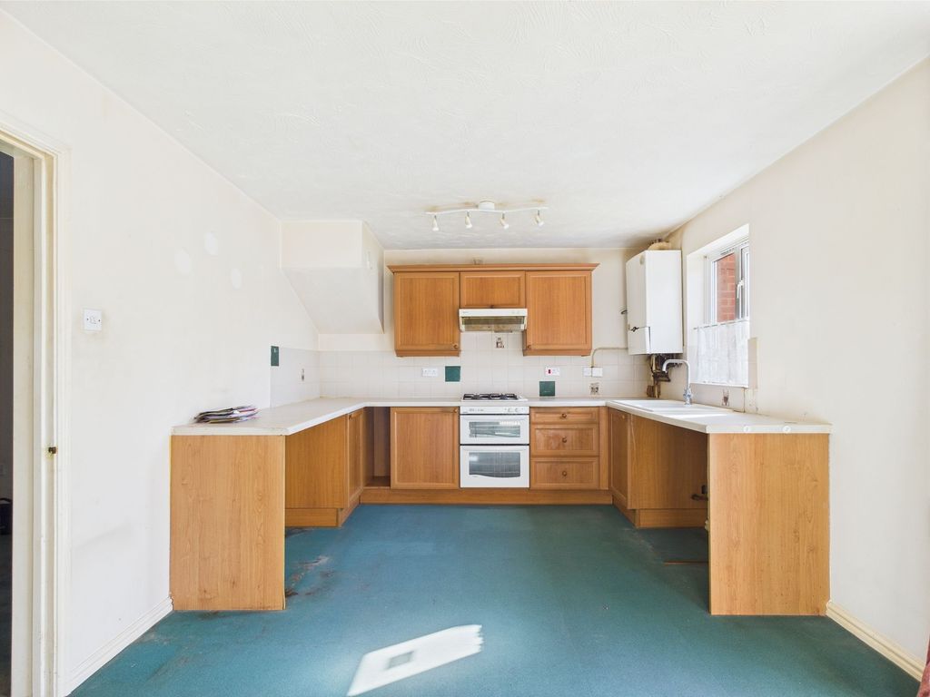 Property photo 2 of 12