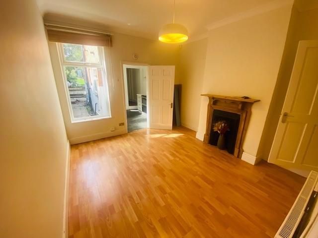 Property photo 3 of 13 8.Jpg