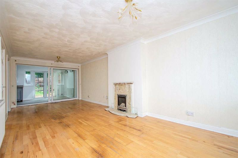Property photo 2 of 17 Photo 15
