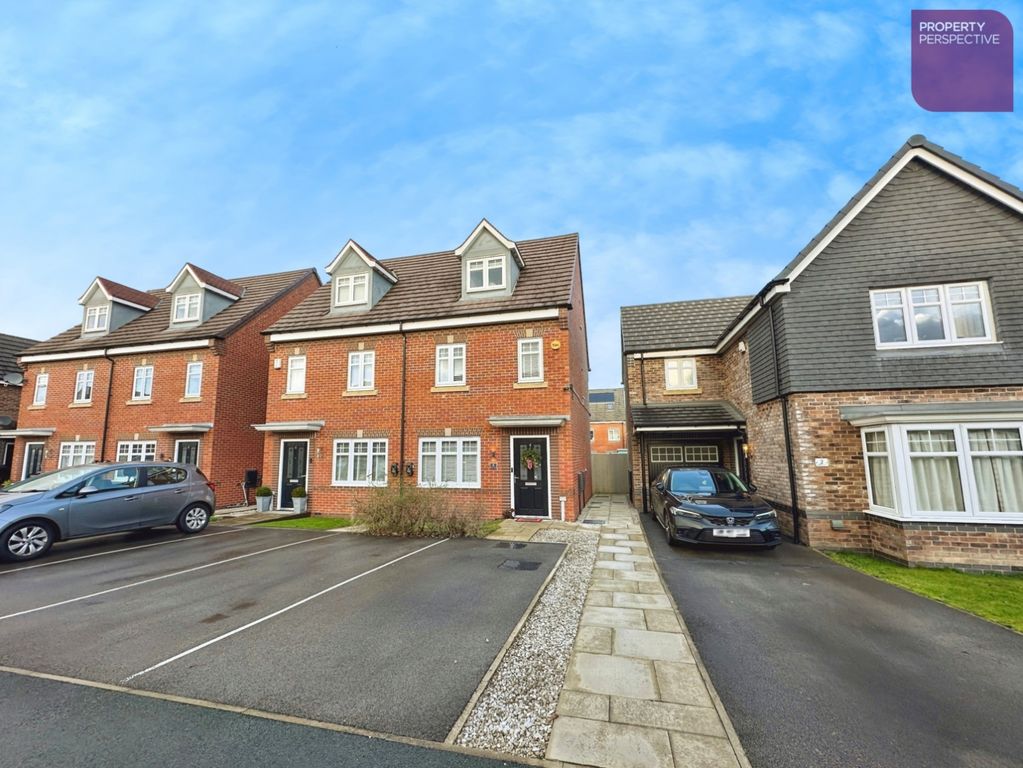 Property photo 1 of 14 External