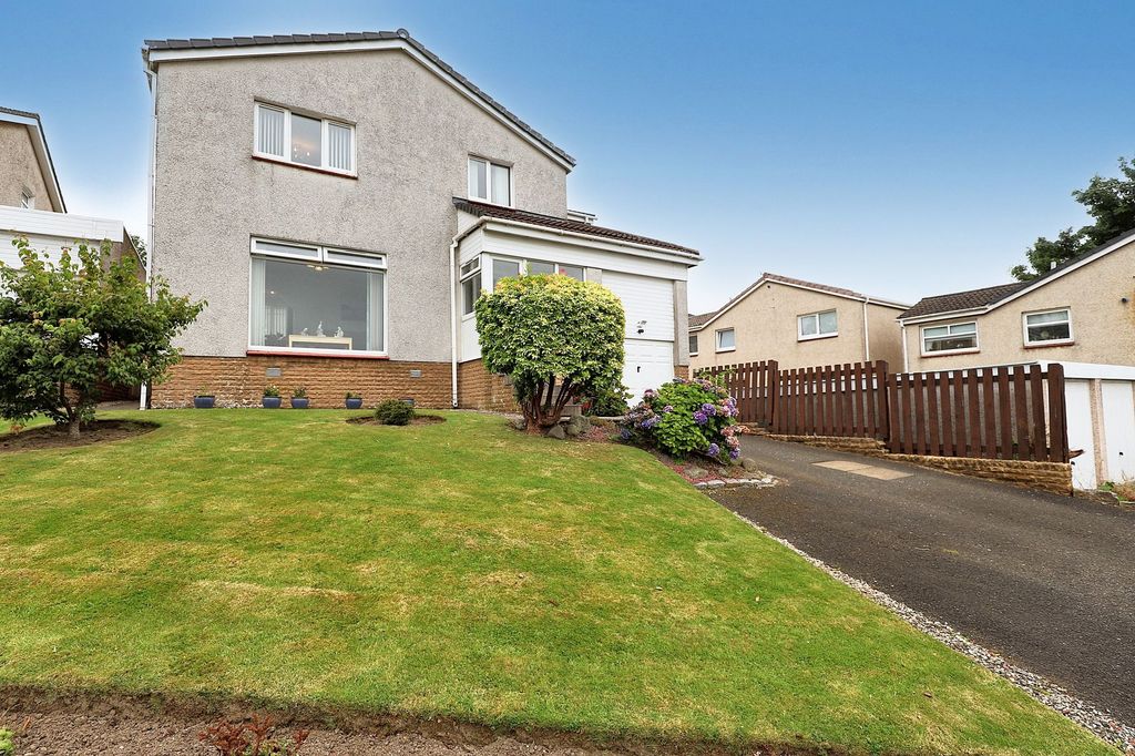 Property photo 2 of 30