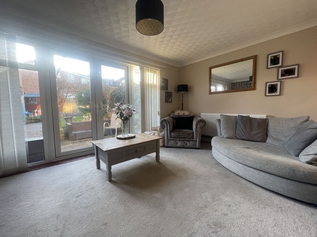 Property photo 2 of 10 Photo 6