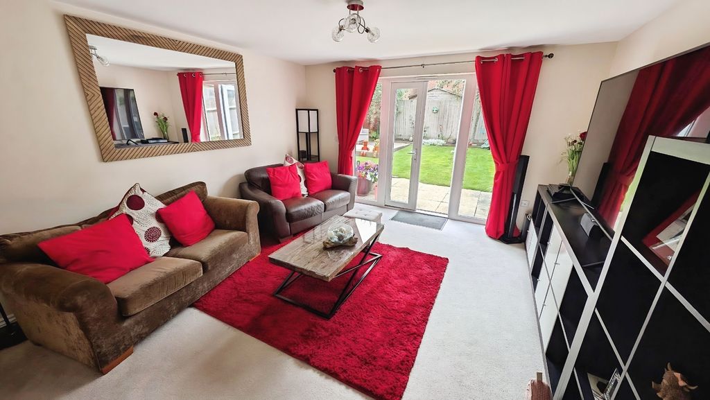 Property photo 2 of 17 Pbox-Img.Jpg