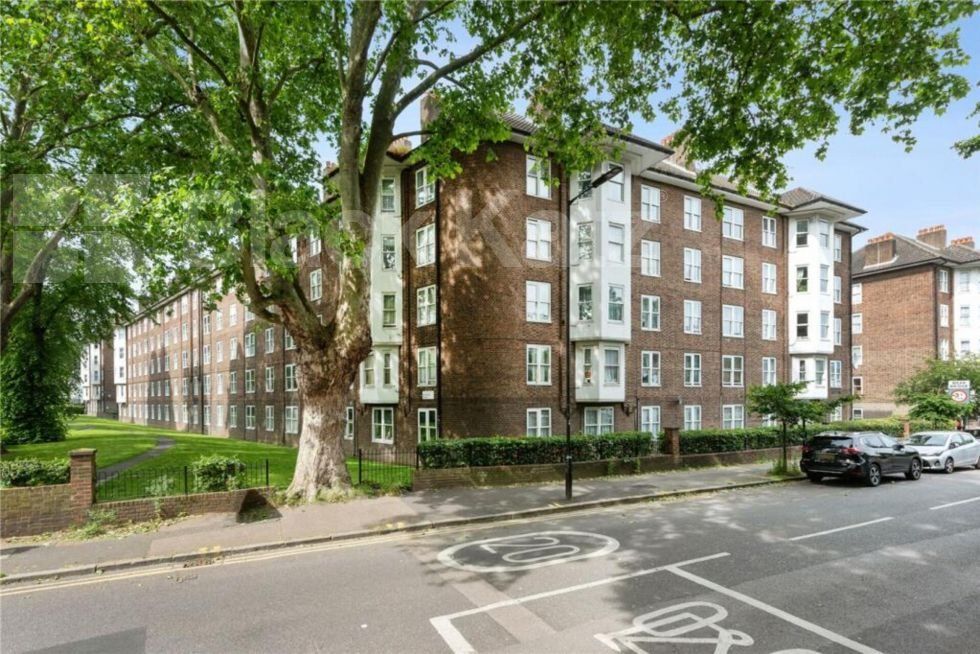 Property photo 1 of 1