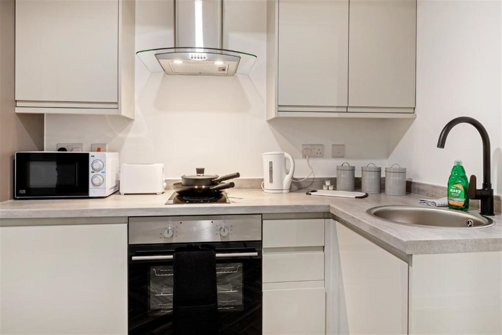 Additional image 5 of Studio to rent28-30 Lister Gate NG1