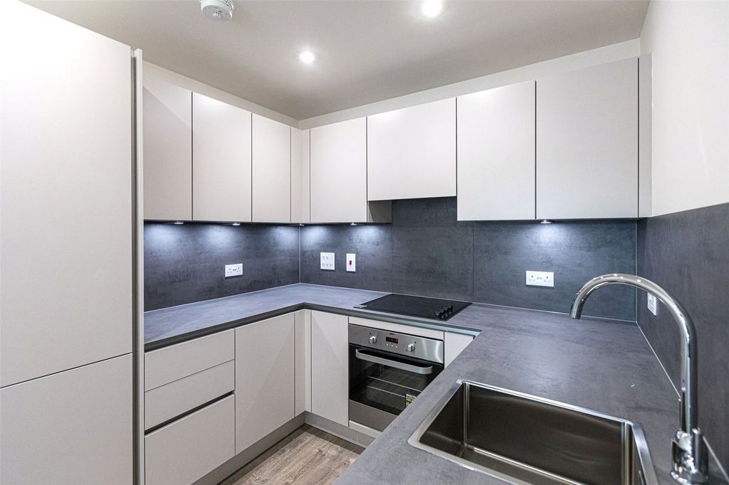 Property photo 3 of 14 Picture No. 07