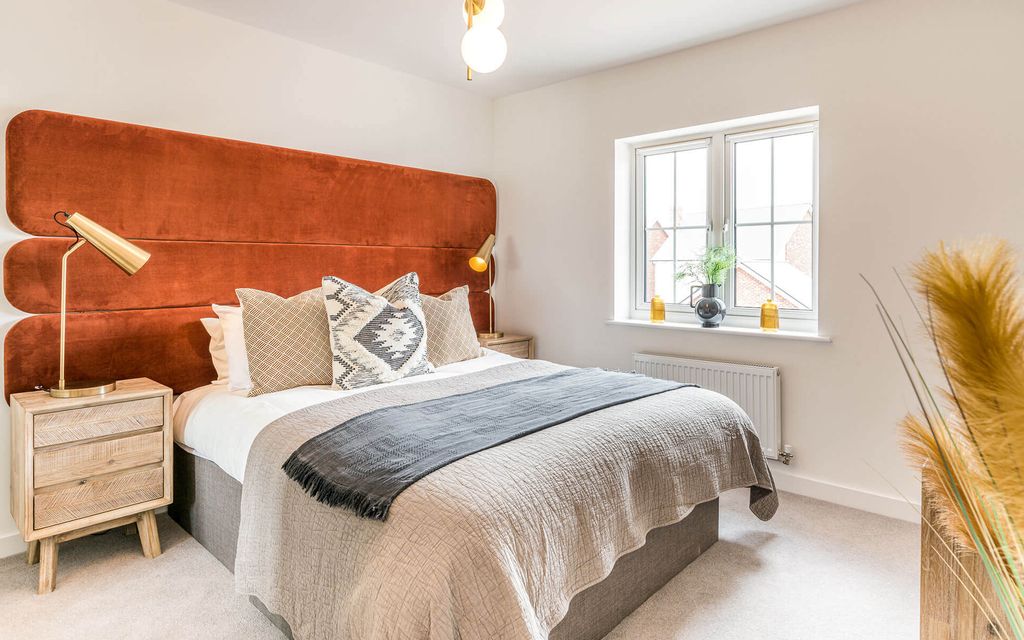 Property photo 3 of 11