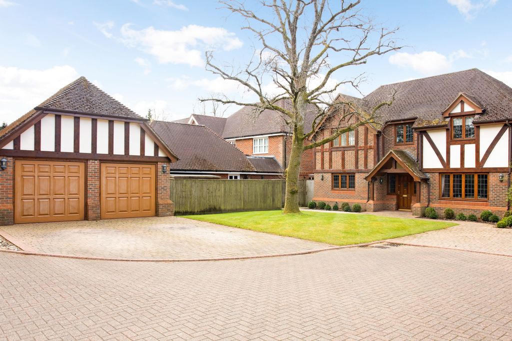 Property photo 1 of 20 Picture No. 03